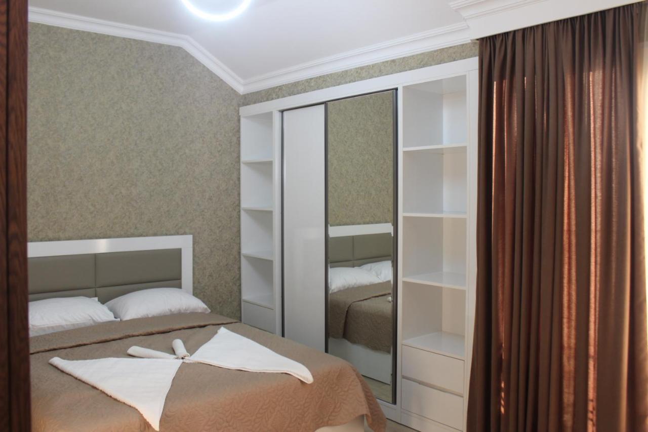 Hotel Tarasa Kutaiszi Kültér fotó