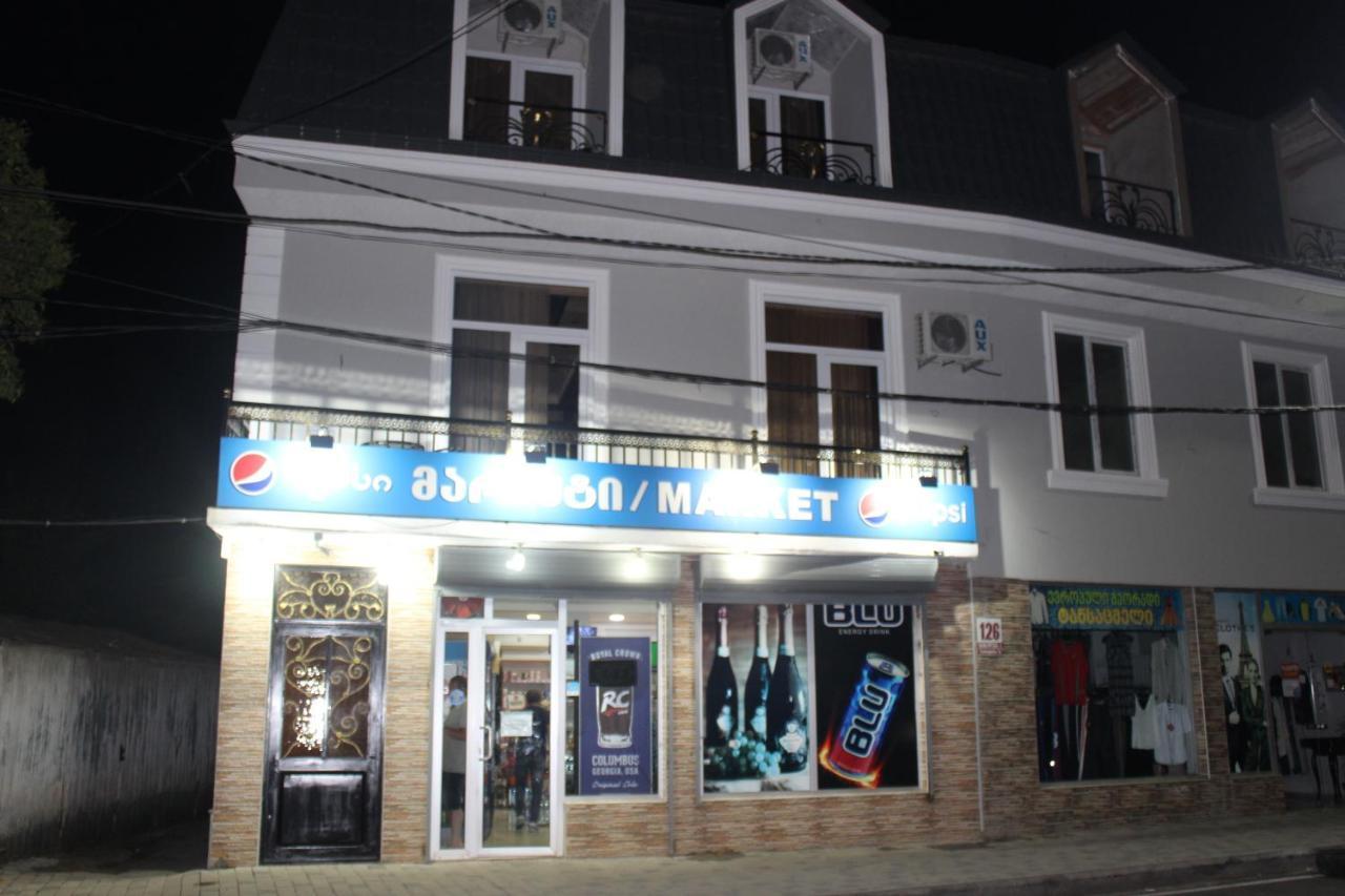 Hotel Tarasa Kutaiszi Kültér fotó