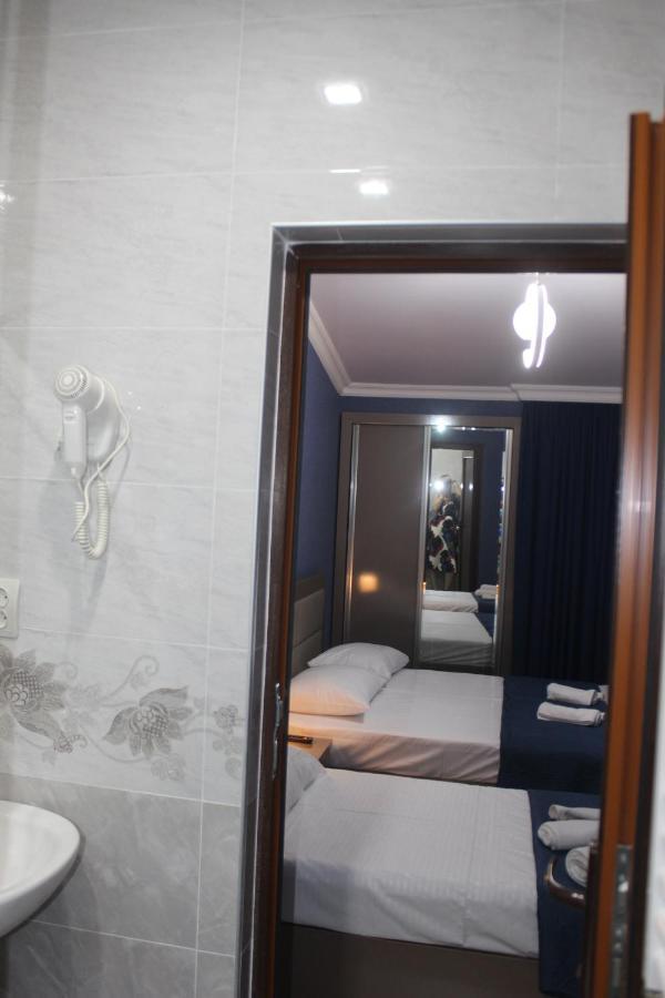 Hotel Tarasa Kutaiszi Kültér fotó