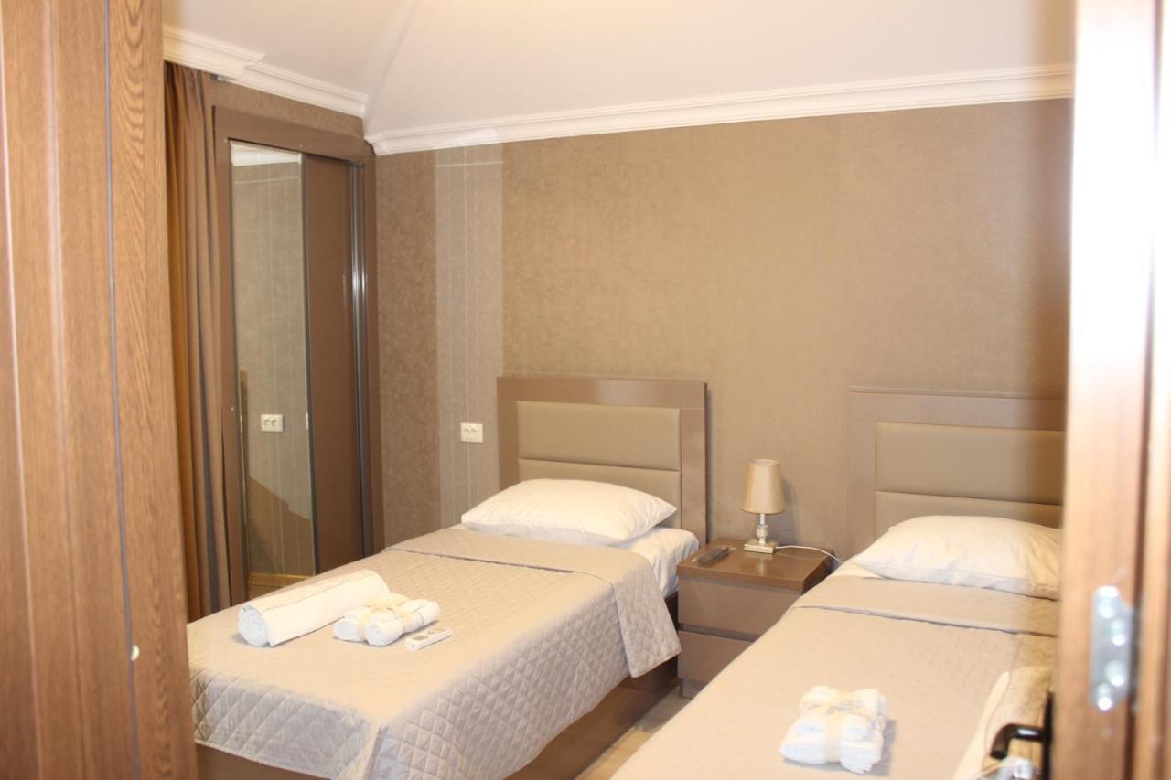Hotel Tarasa Kutaiszi Kültér fotó